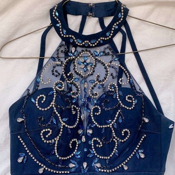 Bee Darlin  3/4 navy blue Dress (juniors) - Picture 2 of 4